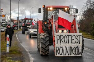 W cieniu protestów rolników: jak temat zastępczy przysłania ważniejsze sprawy?